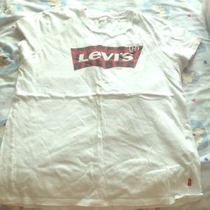 Levi’s shirt